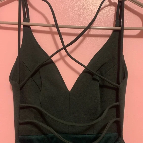 green open back dress Size: XS - Picture 2 of 4
